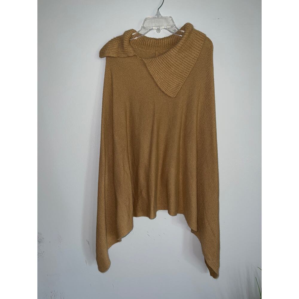 SHEIN CAMEL COLOR SWEATER PONCHO - Picture 2 of 5